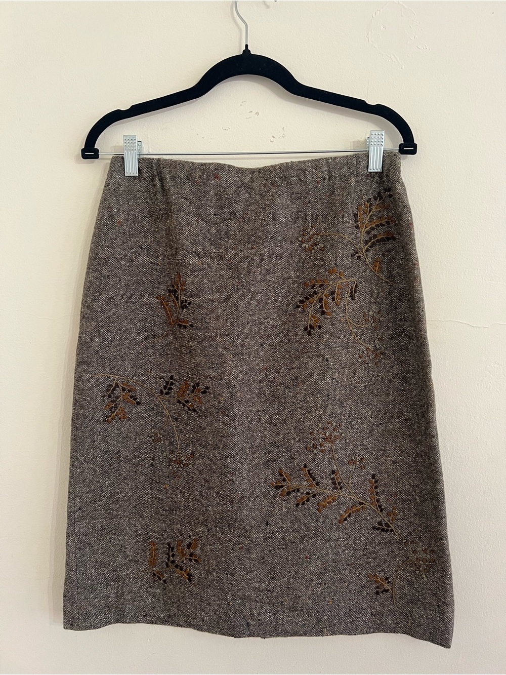 Brown Tweed Pencil Skirt Embroidered Floral Lined Back Zip Kick Slit Academia